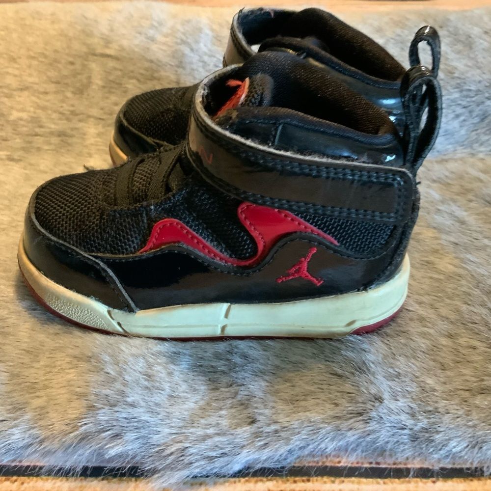 Nike Kids Air Jordan Flight TR 97 Shoes Size 5C